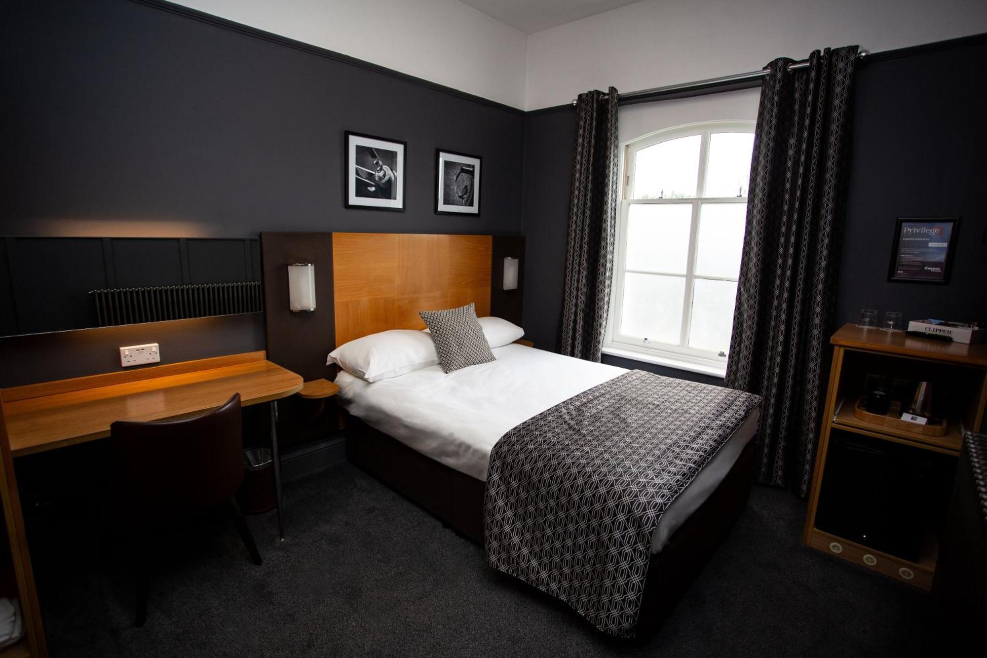 The Corner House Hotel Taunton Ngoại thất bức ảnh